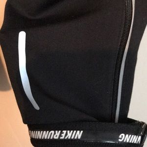 Nike Pants - Nike dry fit workout leggings Nike Pants - Nike dry fit workout leggings